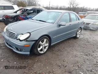 2006 Mercedes-Benz C 230 Sport with VIN WDBRF52H86A833794, listed as a IAAI auction lot 41564751 with 132,857 mi miles and . Bid and sale history available at carsss.com. Image 17.
