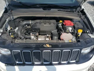 2022 Jeep Renegade Latitude with VIN ZACNJDB10NPN47851, listed as a Copart auction lot 61071255 with 74,763 mi miles and Non repairable. Bid and sale history available at DreamBid. Image 11.