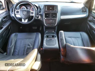 2017 Dodge Grand Caravan GT with VIN 2C4RDGEG5HR698276, listed as a Copart auction lot 88473135 with 134,434 mi miles and Salvage Title. Bid and sale history available at DreamBid. Image 8.