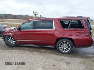 2016 GMC Yukon XL Denali with VIN 1GKS1HKJXGR453840, listed as a IAAI auction lot 41057135 with 105,469 mi miles. Bid and sale history available at carsss.com. Image 15.