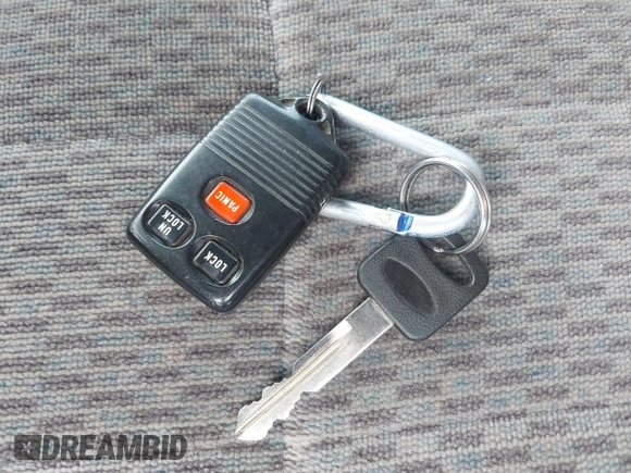 1997 Ford F-150 XL с VIN 1FTDX18W6VKD30779, выставлен на аукционе IAAI как лот 42581834 с пробегом 228 598 миль миль и . История ставок и продаж доступна на DreamBid. Изображение 11.