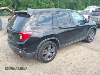 2019 Honda Passport EX-L z VIN 5FNYF7H5XKB007844, wystawiony jako IAAI lot #42123646 z przebiegiem 111 353 mil mil oraz . Historia ofert i sprzedaży dostępna na DreamBid. Obrazek 4.