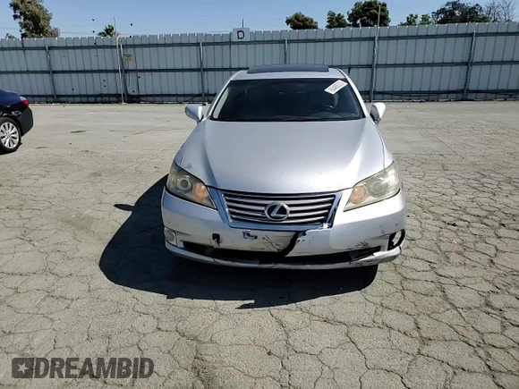 2012 Lexus ES 330 with VIN JTHBK1EG9C2476527, listed as a Copart auction lot 60486325 with 116,165 mi miles and Salvage title. Bid and sale history available at DreamBid. Image 13.