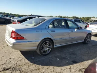 2006 Mercedes-Benz S-Class 5.0L with VIN WDBNG75J06A483468, listed as a Copart auction lot 74418814 with 36,623 mi miles and Salvage Title. Bid and sale history available at carsss.com. Image 3.