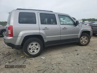 2017 Jeep Patriot Sport with VIN 1C4NJPBAXHD140823, listed as a Copart auction lot 56889905 with 134,532 mi miles and Clean Title. Bid and sale history available at DreamBid. Image 3.
