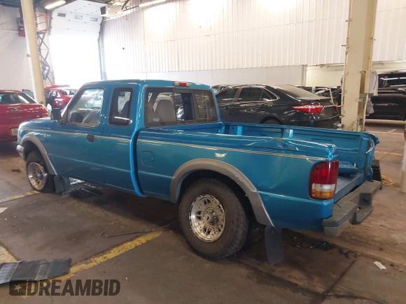 1994 Ford Ranger Splash with VIN 1FTCR15X9RPB31740, listed as a IAAI auction lot 41013596 with 52,610 mi miles and . Bid and sale history available at DreamBid. Image 3.