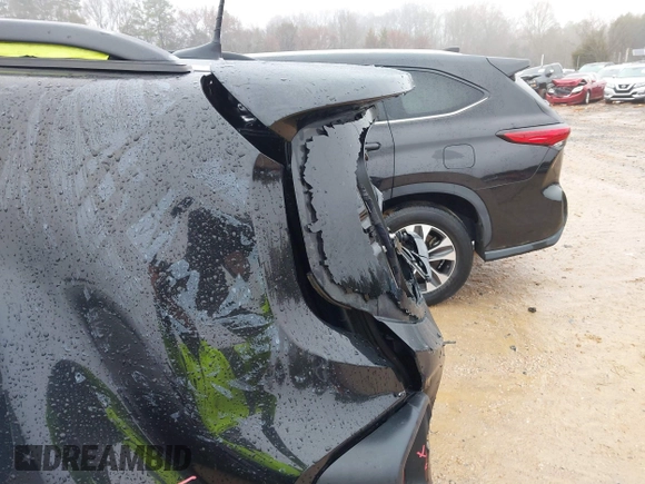 2018 Jeep Renegade Latitude z VIN ZACCJABB2JPJ36508, wystawiony jako IAAI lot #41571789 z przebiegiem 119 128 mil mil oraz . Historia ofert i sprzedaży dostępna na DreamBid. Obrazek 17.