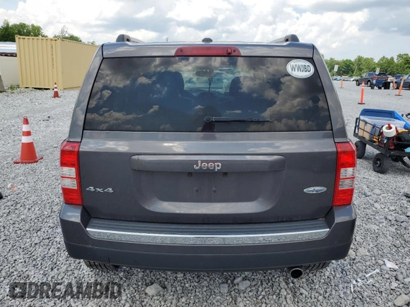 2017 Jeep Patriot High Altitude with VIN 1C4NJRFB7HD110449, listed as a Copart auction lot 62674615 with 117,397 mi miles and Salvage title. Bid and sale history available at DreamBid. Image 6.