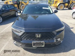 2024 Honda Accord Touring z VIN 1HGCY2F86RA010166, wystawiony jako Copart lot #54626525 z przebiegiem 43 472 mil mil oraz Szkoda całkowita • Salvage title. Historia ofert i sprzedaży dostępna na DreamBid. Obrazek 5.