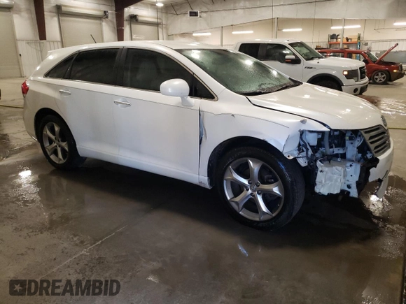 2010 Toyota Venza with VIN 4T3BK3BB5AU028053, listed as a Copart auction lot 52900745 with 121,222 mi miles and Salvage Title. Bid and sale history available at carsss.com. Image 4.