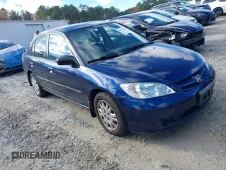 2004 Honda Civic LX with VIN 2HGES15564H516764, listed as a IAAI auction lot 40933100 with 107,000 mi miles. Bid and sale history available at carsss.com. Image 1.