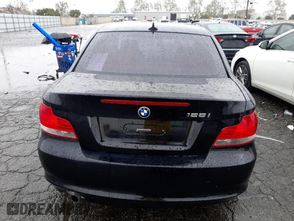 2011 BMW 1 Series 128i with VIN WBAUP9C59BVL90575, listed as a Copart auction lot 50757283 with 179,906 mi miles and Non repairable. Bid and sale history available at DreamBid. Image 6.