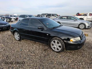 2000 Audi S4 z VIN WAUDD68D0YA031901, wystawiony jako Copart lot #84645964 z przebiegiem 146 868 mil mil oraz Szkody całkowita. Historia ofert i sprzedaży dostępna na DreamBid. Obrazek 4.
