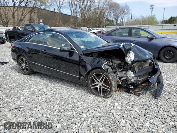 2016 Mercedes-Benz E-Class E 400 with VIN WDDKJ6HB6GF314201, listed as a Copart auction lot 54546195 with 69,565 mi miles and Clean Title. Bid and sale history available at carsss.com. Image 4.