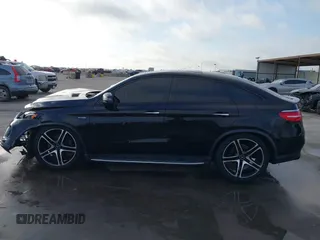 2019 Mercedes-Benz GLE 43 AMG with VIN 4JGED6EB7KA135699, listed as a IAAI auction lot 41771297 with 77,025 mi miles and . Bid and sale history available at DreamBid. Image 14.