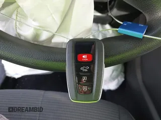 2022 Toyota Highlander L z VIN 5TDCZRAH4NS543318, wystawiony jako IAAI lot #42153681 z przebiegiem 56 196 mil mil oraz . Historia ofert i sprzedaży dostępna na DreamBid. Obrazek 11.