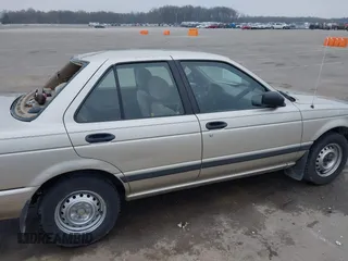 1994 Nissan Sentra E с VIN JN1EB31P9RU330113, выставлен на аукционе IAAI как лот 41976102 с пробегом 113 441 миль миль и . История ставок и продаж доступна на DreamBid. Изображение 18.