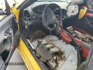 2002 Porsche Boxster z VIN WP0CA29842U621851, wystawiony jako Copart lot #56872965 z przebiegiem Nie podano mil oraz Tytuł czysty. Historia ofert i sprzedaży dostępna na DreamBid. Obrazek 8.
