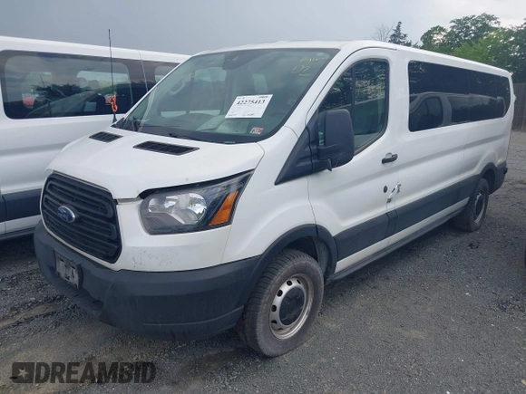 2019 Ford Transit Passenger XL с VIN 1FBZX2YM1KKA65246, выставлен на аукционе IAAI как лот 42275413 с пробегом 414 339 миль миль и . История ставок и продаж доступна на DreamBid. Изображение 18.