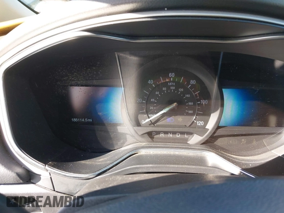 2015 Ford Fusion S Hybrid with VIN 3FA6P0UU2FR105754, listed as a IAAI auction lot 41631104 with 185,114 mi miles. Bid and sale history available at carsss.com. Image 7.