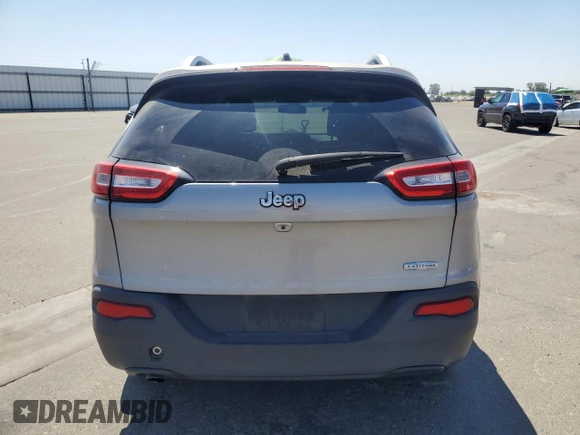 2016 Jeep Cherokee Altitude z VIN 1C4PJLCB1GW287222, wystawiony jako Copart lot #64301365 z przebiegiem 144 658 mil mil oraz Czysty tytuł • Clean title. Historia ofert i sprzedaży dostępna na DreamBid. Obrazek 6.