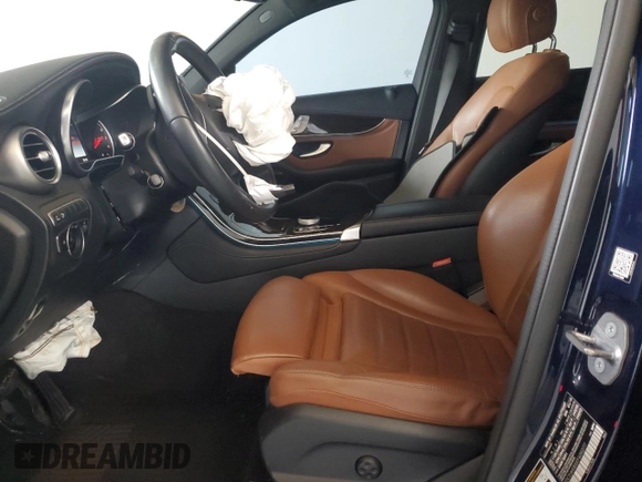 2019 Mercedes-Benz GLC 300 with VIN WDC0J4KBXKF600277, listed as a Copart auction lot 53804055 with 99,999 mi miles and Clean Title. Bid and sale history available at DreamBid. Image 7.