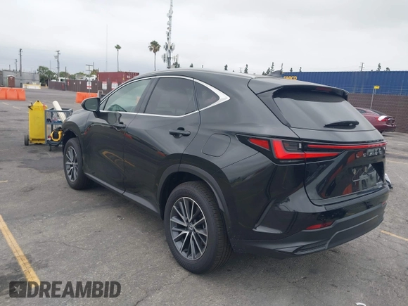 2025 Lexus NX 350h with VIN 2T2AKCEZ4SC040898, listed as a IAAI auction lot 42779728 with 6,475 mi miles and . Bid and sale history available at DreamBid. Image 3.