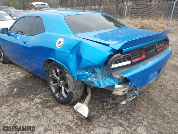 2015 Dodge Challenger R/T with VIN 2C3CDZAT6FH878216, listed as a IAAI auction lot 41304913 with 104,176 mi miles. Bid and sale history available at carsss.com. Image 6.