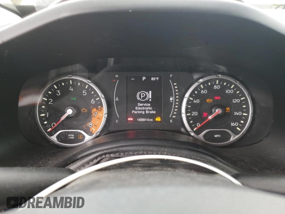 2015 Jeep Renegade Latitude with VIN ZACCJABT4FPB94039, listed as a Copart auction lot 55225915 with 169,914 mi miles and Salvage Title. Bid and sale history available at DreamBid. Image 9.