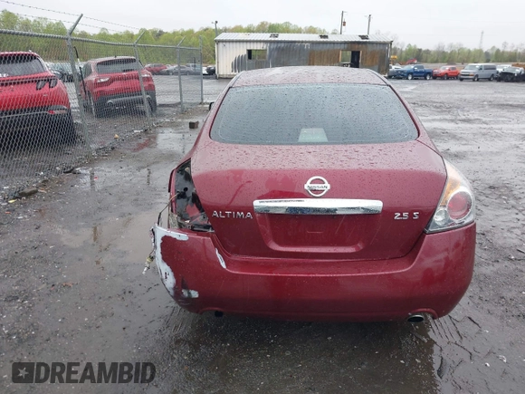 2010 Nissan Altima 2.5 S with VIN 1N4AL2AP0AN403814, listed as a IAAI auction lot 42006290 with 206,607 mi miles. Bid and sale history available at carsss.com. Image 16.