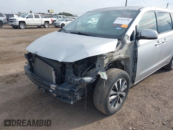 2017 Kia Sedona EX with VIN KNDMC5C17H6312805, listed as a IAAI auction lot 41363238 with 68,722 mi miles. Bid and sale history available at carsss.com. Image 18.