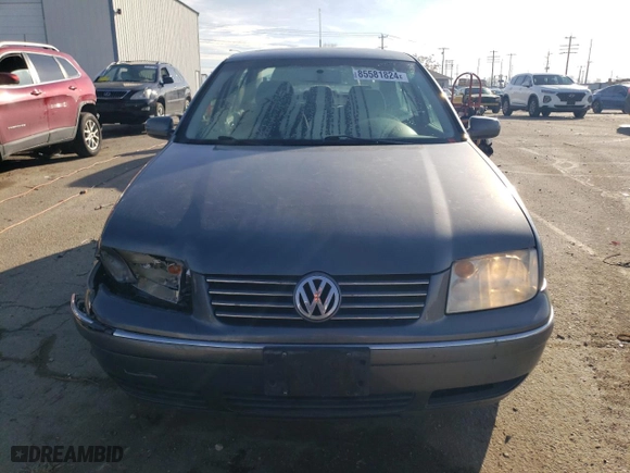 2004 Volkswagen Jetta Sedan GLS with VIN 3VWSK69M14M037232, listed as a Copart auction lot 85581824 with 104,044 mi miles and Salvage Title. Bid and sale history available at carsss.com. Image 5.
