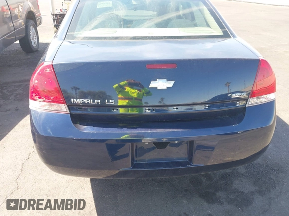 2007 Chevrolet Impala LS with VIN 2G1WB58K579386558, listed as a IAAI auction lot 42088868 with 111,894 mi miles and . Bid and sale history available at DreamBid. Image 14.