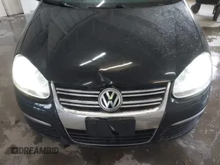 2010 Volkswagen Jetta Limited Edition with VIN 3VWAX7AJ5AM158961, listed as a IAAI auction lot 42322185 with 129,756 mi miles and . Bid and sale history available at DreamBid. Image 6.