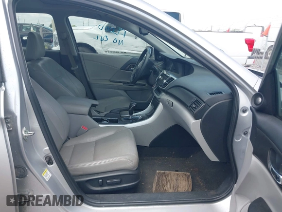 2015 Honda Accord EX-L with VIN 1HGCR2F84FA113871, listed as a IAAI auction lot 42211924 with 200,700 mi miles and . Bid and sale history available at DreamBid. Image 5.
