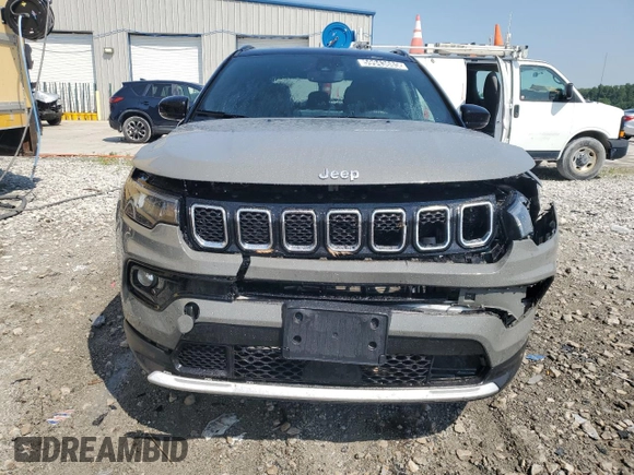 2023 Jeep Compass Limited z VIN 3C4NJDCN9PT565488, wystawiony jako Copart lot #59943685 z przebiegiem 61 706 mil mil oraz Czysty tytuł • Clean title. Historia ofert i sprzedaży dostępna na DreamBid. Obrazek 5.