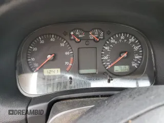 2000 Volkswagen Jetta z VIN 3VWSC29MXYM137048, wystawiony jako Copart lot #68948614 z przebiegiem 76 167 mil mil oraz Szkoda całkowita • Salvage title. Historia ofert i sprzedaży dostępna na DreamBid. Obrazek 9.