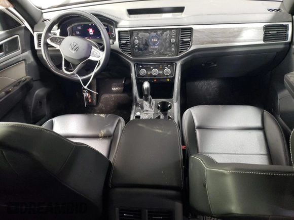 2023 Volkswagen Atlas SE z VIN 1V2KC2CA3PC228887, wystawiony jako Copart lot #85809214 z przebiegiem 17 480 mil mil oraz Szkoda całkowita • Salvage title. Historia ofert i sprzedaży dostępna na DreamBid. Obrazek 8.