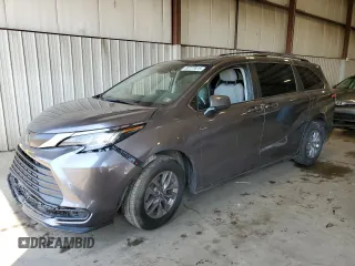 2023 Toyota Sienna LE z VIN 5TDKRKEC4PS140265, wystawiony jako Copart lot #60727675 z przebiegiem 61 516 mil mil oraz Szkoda całkowita • Salvage title. Historia ofert i sprzedaży dostępna na DreamBid. Obrazek 1.