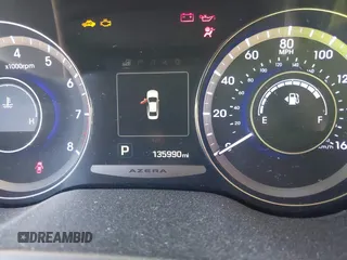 2015 Hyundai Azera with VIN KMHFG4JGXFA439603, listed as a IAAI auction lot 42157274 with 135,990 mi miles and . Bid and sale history available at carsss.com. Image 7.