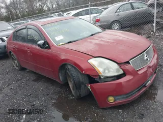 2005 Nissan Maxima 3.5 SL with VIN 1N4BA41E45C857604, listed as a IAAI auction lot 41927616 with 999,999 mi miles. Bid and sale history available at carsss.com. Image 1.