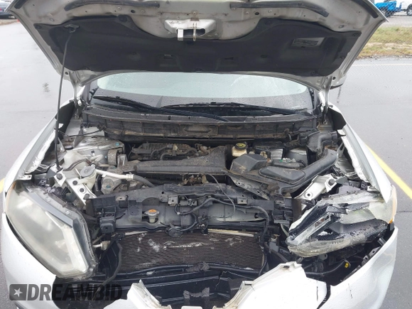 2015 Nissan Rogue SV with VIN KNMAT2MTXFP557333, listed as a IAAI auction lot 41967505 with 238,319 mi miles. Bid and sale history available at carsss.com. Image 10.