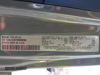 2022 Jeep Wrangler Unlimited Sahara with VIN 1C4HJXEM7NW206585, listed as a IAAI auction lot 42102516 with 10,769 mi miles and . Bid and sale history available at DreamBid. Image 9.