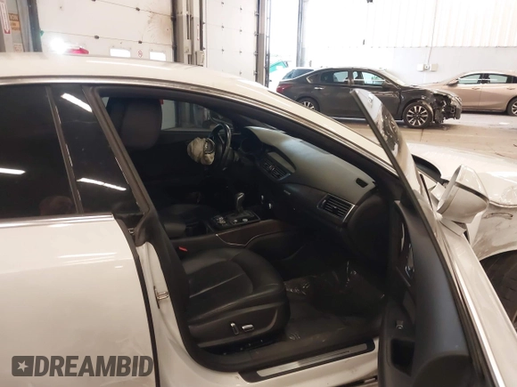 2018 Audi A7 Premium Plus with VIN WAUW3AFC7JN002130, listed as a IAAI auction lot 41645286 with 45,691 mi miles. Bid and sale history available at carsss.com. Image 5.