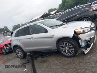 2018 Mitsubishi Outlander ES z VIN JA4AP3AU3JU004874, wystawiony jako IAAI lot #42506653 z przebiegiem 67 052 mil mil oraz . Historia ofert i sprzedaży dostępna na DreamBid. Obrazek 13.
