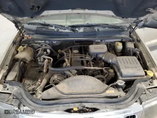 2001 Jeep Grand Cherokee Laredo with VIN 1J4GW48S91C563312, listed as a Copart auction lot 85728604 with 284,525 mi miles and Clean Title. Bid and sale history available at carsss.com. Image 12.