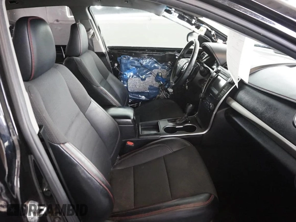 2016 Toyota Camry XLE with VIN 4T1BF1FK1GU154074, listed as a Copart auction lot 52632825 with 84,611 mi miles and Salvage Title. Bid and sale history available at carsss.com. Image 5.