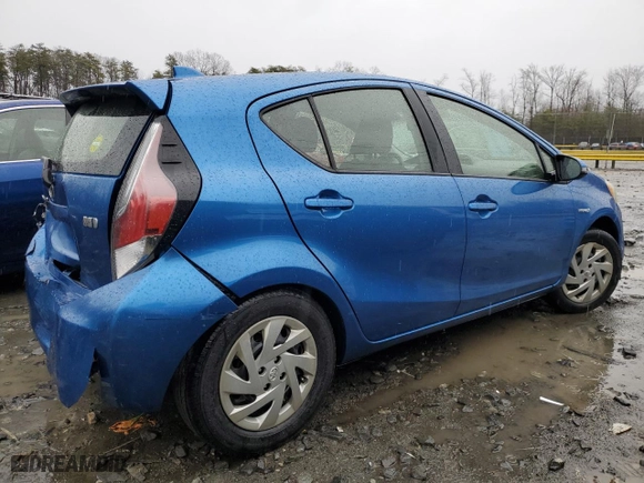 2015 Toyota Prius c One with VIN JTDKDTB32F1580909, listed as a Copart auction lot 48110865 with 165,771 mi miles and Salvage Title. Bid and sale history available at carsss.com. Image 3.