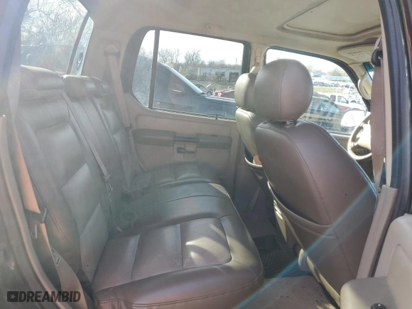 2004 Ford Explorer Sport Trac XLS with VIN 1FMZU77K94UA61370, listed as a Copart auction lot 50067185 with NaN miles and Clean Title. Bid and sale history available at carsss.com. Image 10.