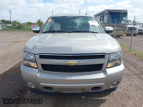 2007 Chevrolet Tahoe LT with VIN 1GNFC13047R176064, listed as a IAAI auction lot 42507367 with 245,075 mi miles and . Bid and sale history available at DreamBid. Image 13.